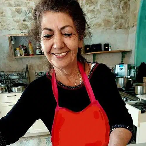 שוש בן מויאל - אם בית במרכז גמילה שבטיא